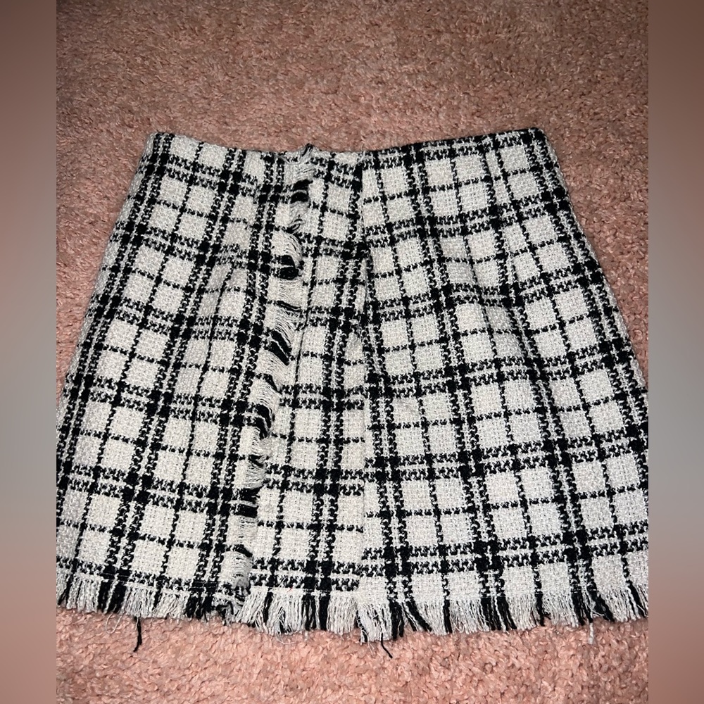 Women’s knit skirt